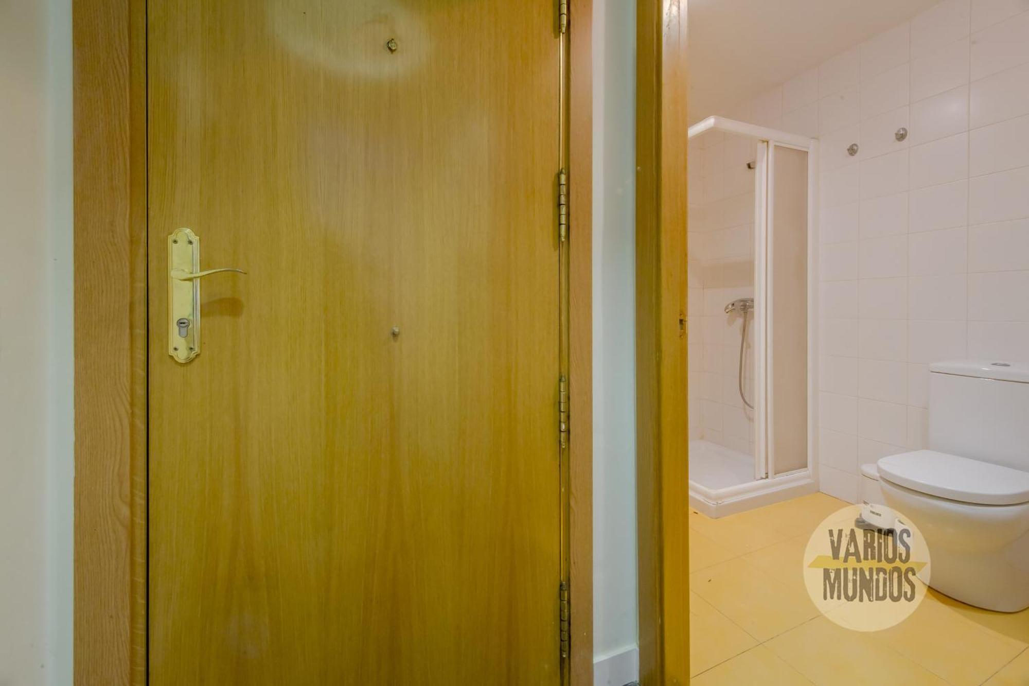 Confortable Apt Para 3 Pax A 1 Min De Gran Via Madrid Exteriör bild
